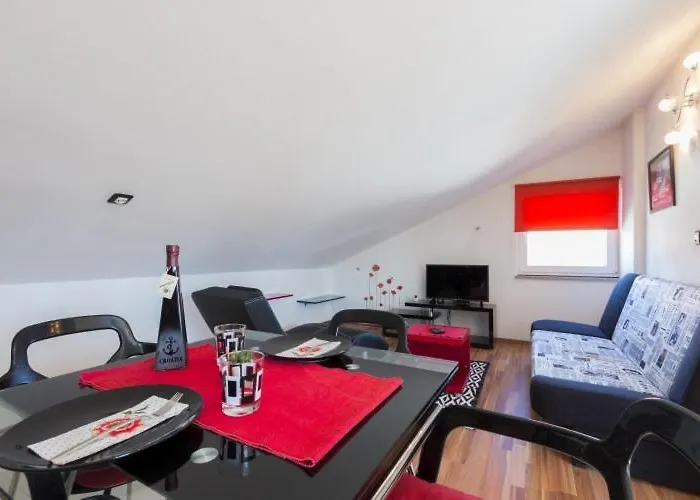Haus Petra Studio App